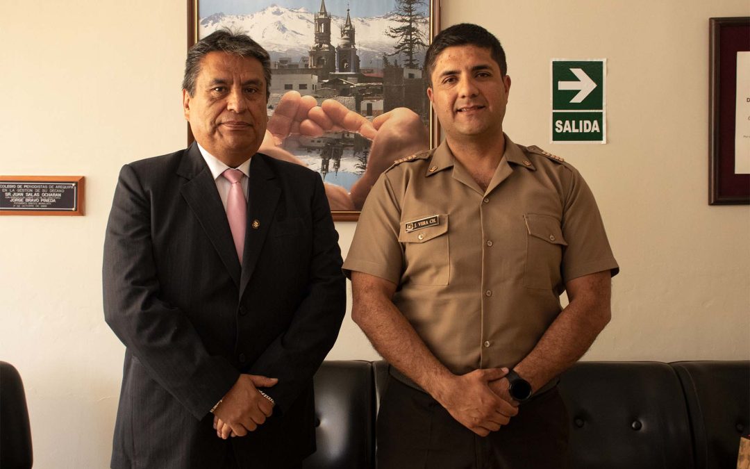 Colegio de Periodistas e Institución Educativa Militar Francisco Bolognesi fortalecen vínculos