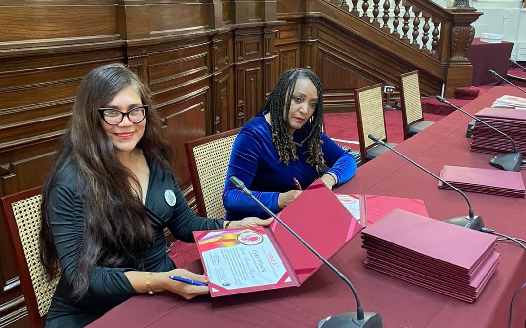 Periodista arequipeña es designada directora de la Red Internacional de Mujeres Líderes en Perú