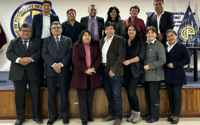 Decanos eligen a antropóloga como presidenta de CONREDE Arequipa Directiva es integrada por 80% de mujeres profesionales