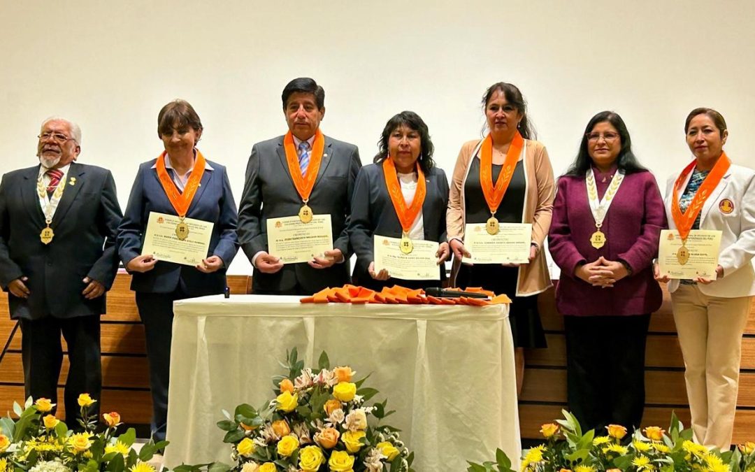 Primer Consejo Regional de Decanos de Arequipa juramenta de acuerdo a ley