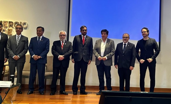 Universidad La Salle que forma comunicadores anuncia dos nuevas carreras profesionales