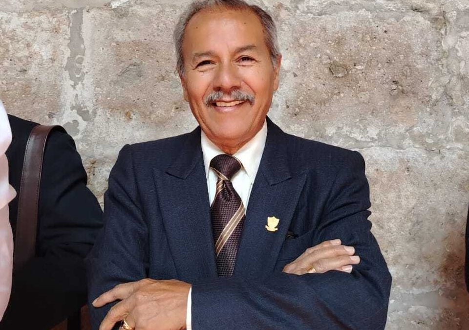 Willy Galdos y la libertad de viajar por  el mundo con pasaporte arequipeño