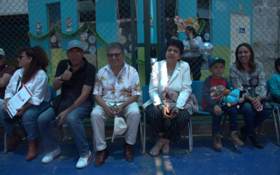 Past decanos de Colegio de Periodistas Arequipa presentes en reunión de confraternidad navideña