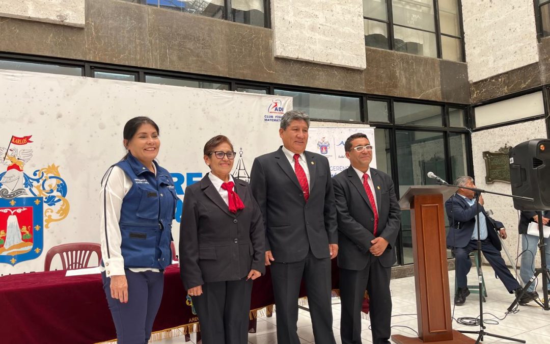 Comunicación y teatro gratuito en espacios públicos con “Alicia en el país de las maravillas”