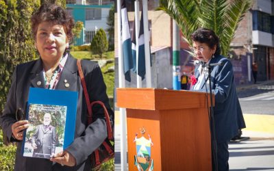 Nexmi Daza presenta libro sobre la historia de Jacobo Dickson Hunter a un siglo de su partida
